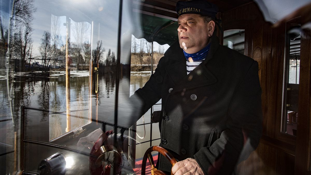Obrazem: Vzhůru na palubu, pražské přívozy jezdí celou zimu!